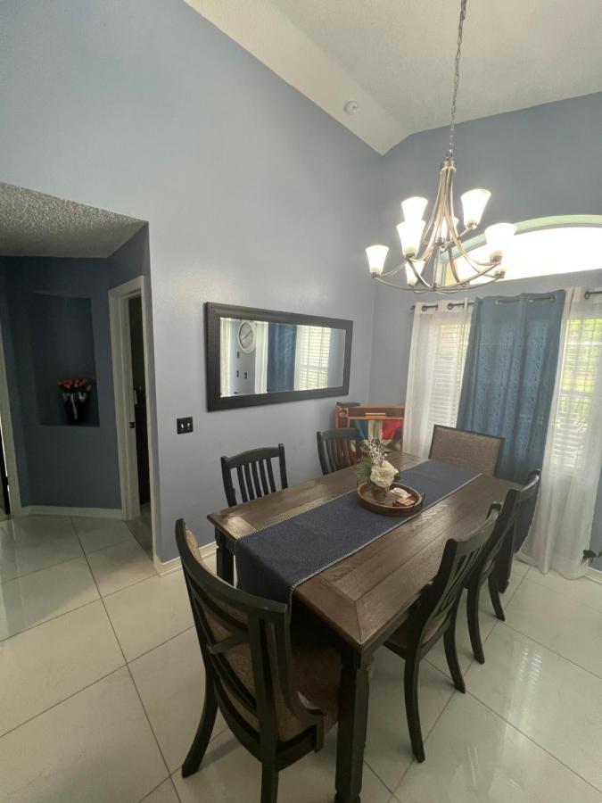 Grand Superior 4Br Pool House Near Disney Parks Davenport Exterior photo